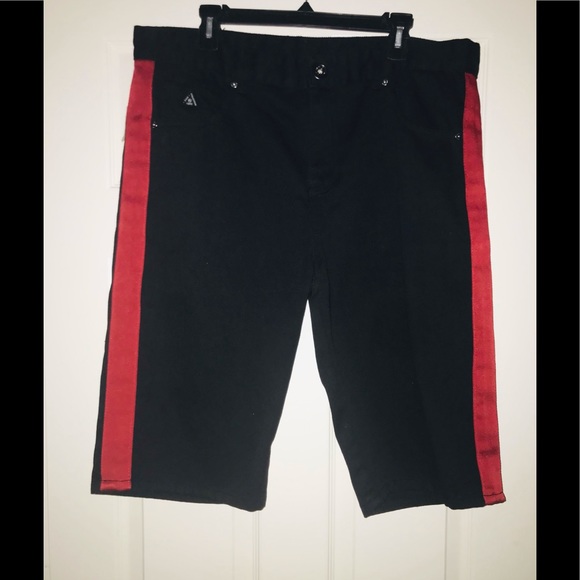 Mens Shorts - Picture 1 of 2